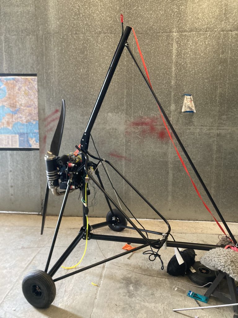 Sub-70KG trike side view.